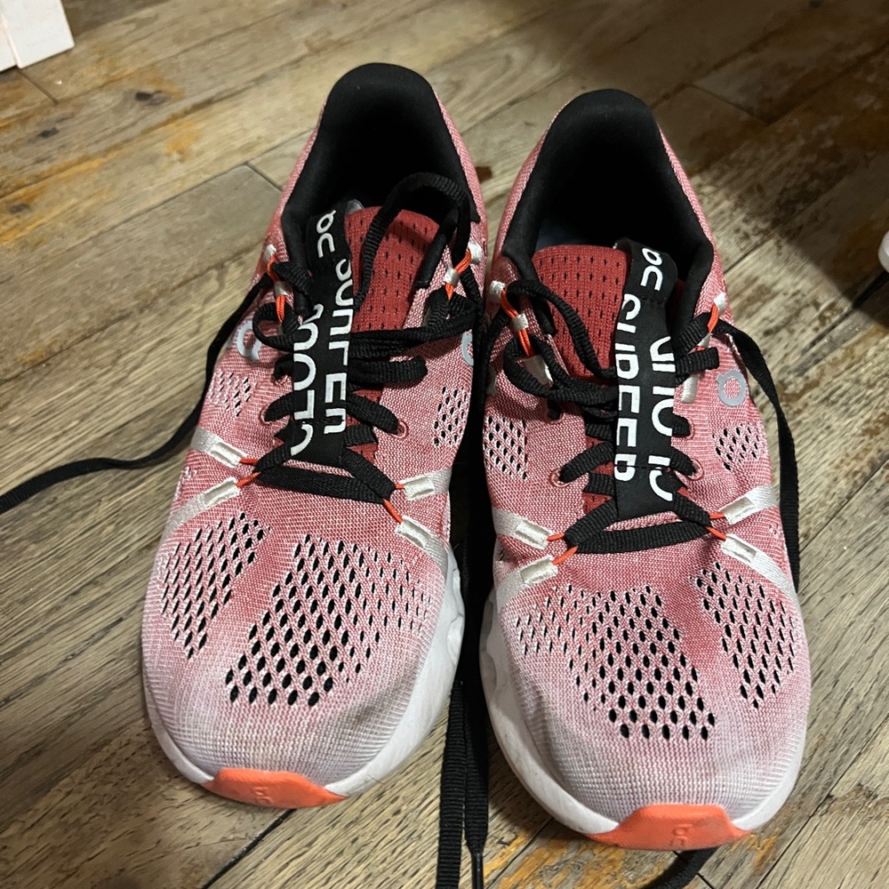 On Cloudsufer - image 1